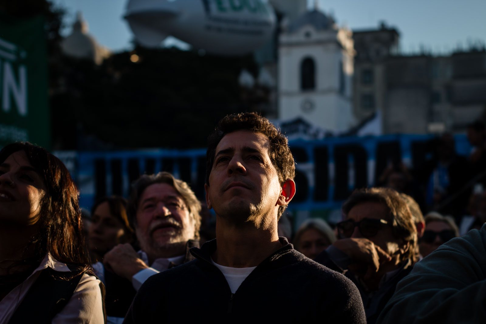El senador nacional Eduardo "Wado" de Pedro participa de la Marcha Federal Universitaria en la Plaza de Mayo, en Buenos Aires, Argentina, el 12 de mayo de 2026.